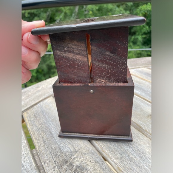 Antique mahogany wood cigarette box / Vintage desktop cigarette dispenser - Picture 3 of 8